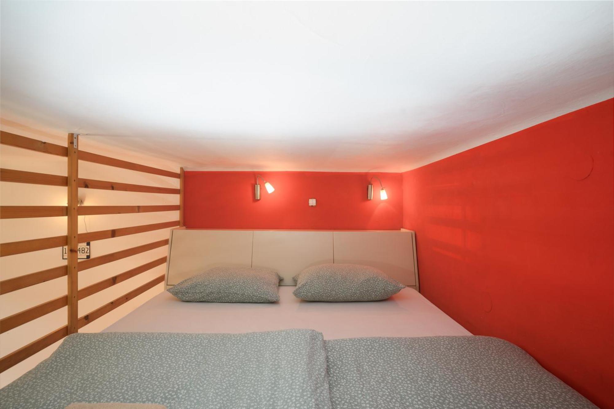 Urban View Apartment With Free Parking Ljubljana Exterior photo